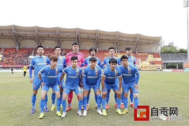 吉伦沃特35+16刘冠岑20+10 山东大胜吉林